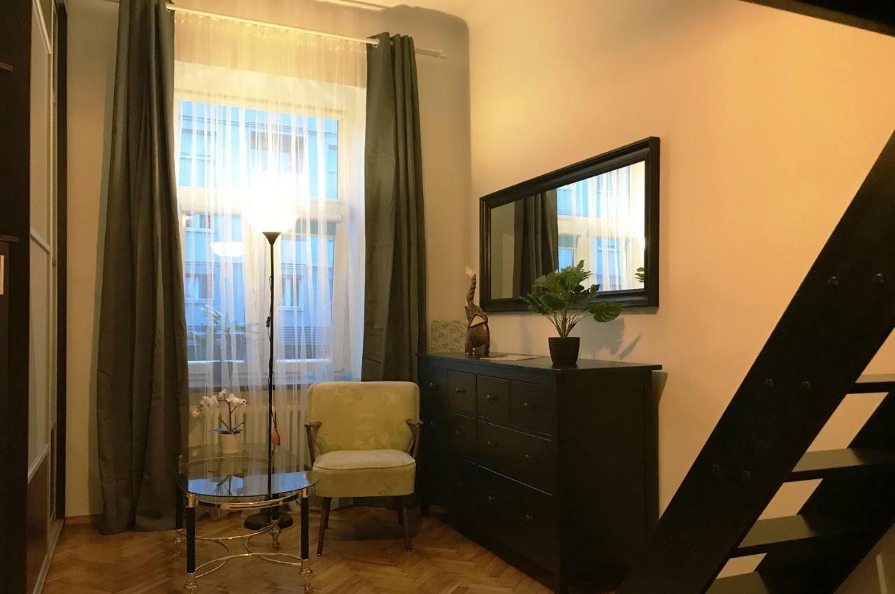 凯尔采Apartament "Cleopatra 5" Przy Rynku Z Parkingiem, Faktury Vat公寓 外观 照片