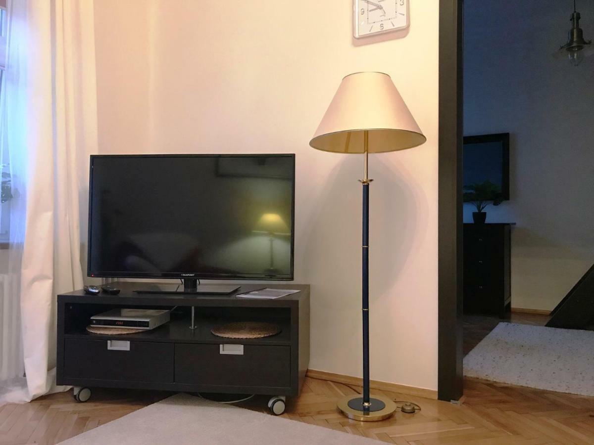 凯尔采Apartament "Cleopatra 5" Przy Rynku Z Parkingiem, Faktury Vat公寓 外观 照片