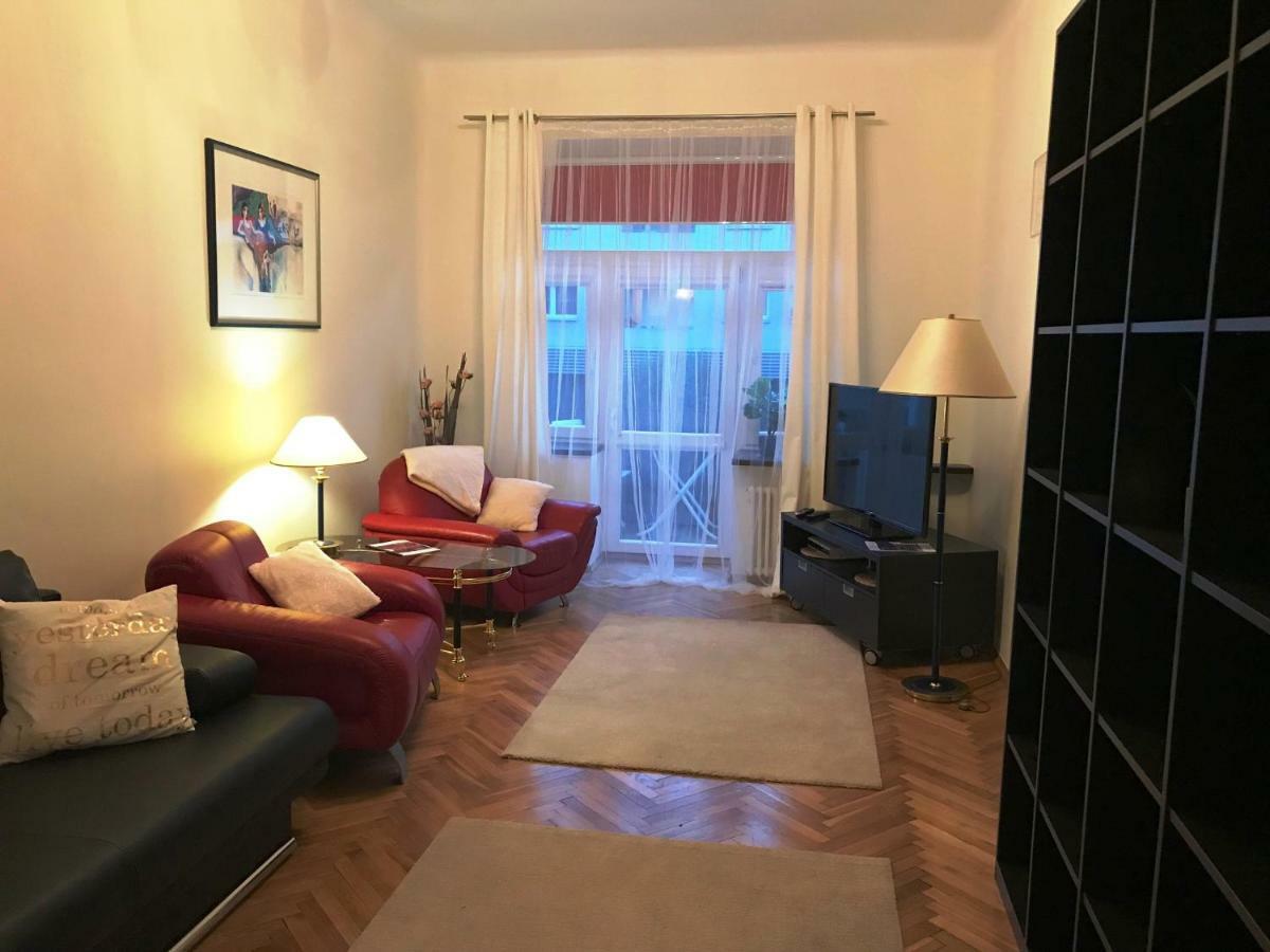 凯尔采Apartament "Cleopatra 5" Przy Rynku Z Parkingiem, Faktury Vat公寓 外观 照片